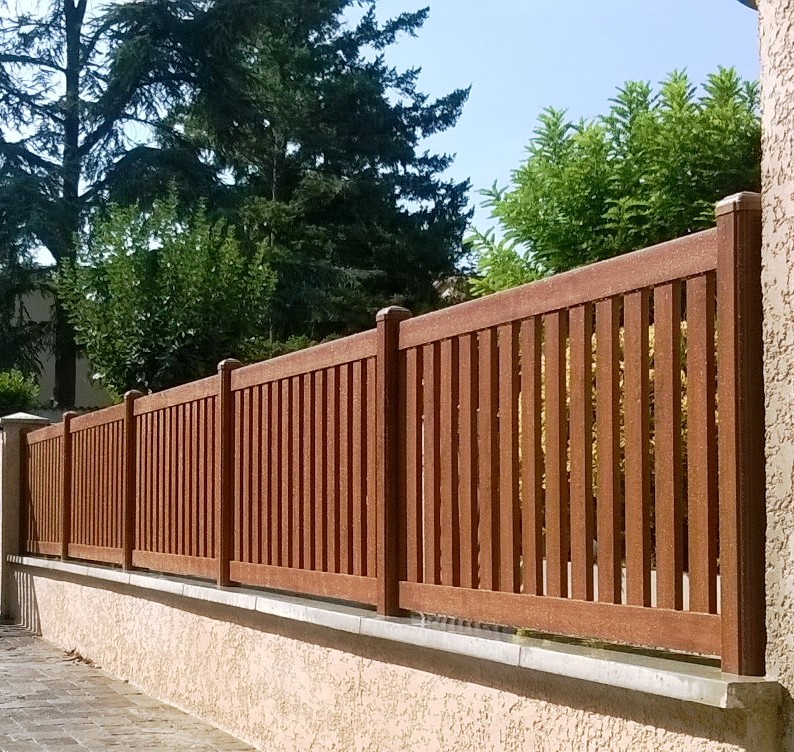 clôture PVC paxé chêne doré